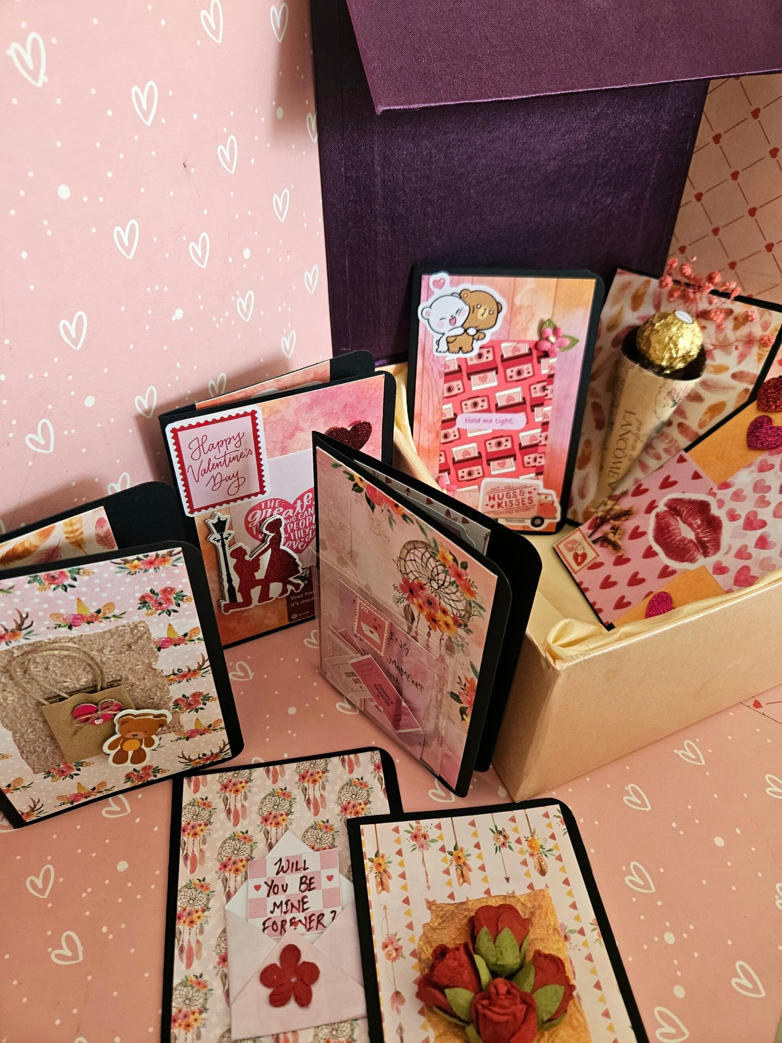 8 days, 8 cards